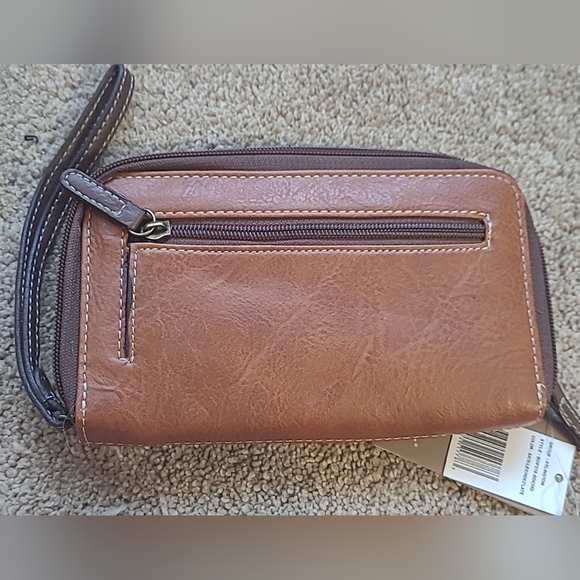 BOC Born Concept Arlington Saddle Chocolate Faux Leather Wallet - Picture 7 of 8